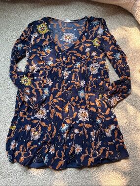Navy Floral V-Neck Tiered Long Sleeve Dress